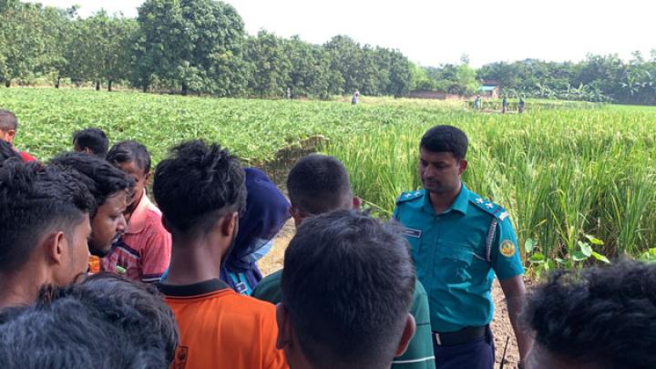 রাজশাহীতে ধানক্ষেত থেকে অজ্ঞাত নারীর মরদেহ উদ্ধার