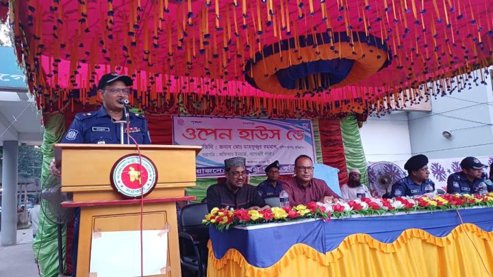 কুড়িগ্রামের নাগেশ্বরীতে জনতার সাথে থানা পুলিশের ওপেন হাউস ডে অনুষ্ঠিত হয়েছে