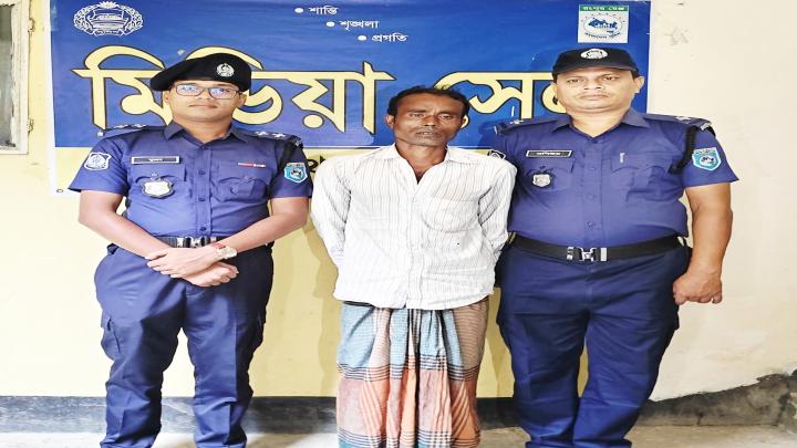 সাদুল্লাপুরে ৮ বছরের শিশু ধর্ষক দাঁড়ি কেটেও রক্ষা পেলো না!