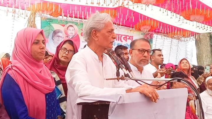 বিএনপি ক্ষমতায় গেলে মহিলাদেরকে স্বনির্ভর করে গড়ে তুলব- এ্যাড. নিতাই রায় চৌধুরী 