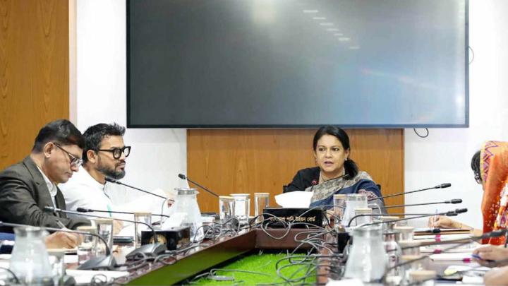 বায়ুদূষণ রোধে একযোগে অভিযান চালাবে সব সংস্থা : রিজওয়ানা হাসান