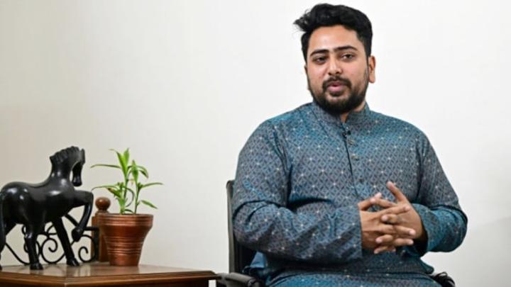 যারা নতুন করে রাজনীতি করতে চান, যোগাযোগ করুন : ভিডিও বার্তায় নাহিদ