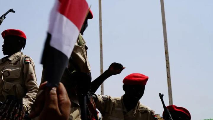 যুদ্ধবিরতিতে সম্মত হয়েও সুদানের রাজধানীতে ড্রোন হামলা আরএসএফের