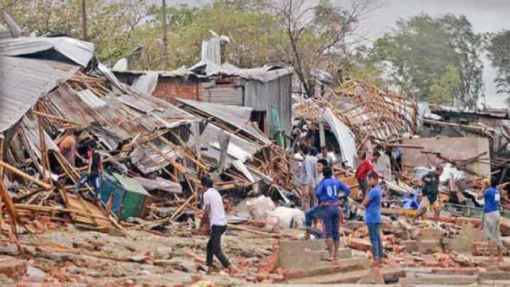 সিডরের ভয়াল রাত: ১৮ বছরেও আতঙ্ক কাটেনি উপকূলবাসীর
