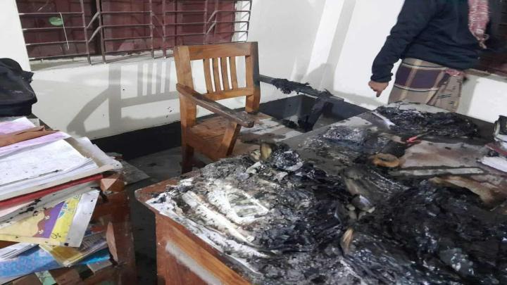 মহম্মদপুরে গ্রামীণ ব্যাংক শাখা কার্যালয়ে অগ্নিকাণ্ড