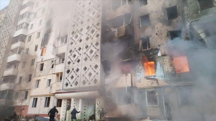 রুশ বাহিনীর হামলায় ইউক্রেনের এক শহরে এক রাতে নিহত ২৫