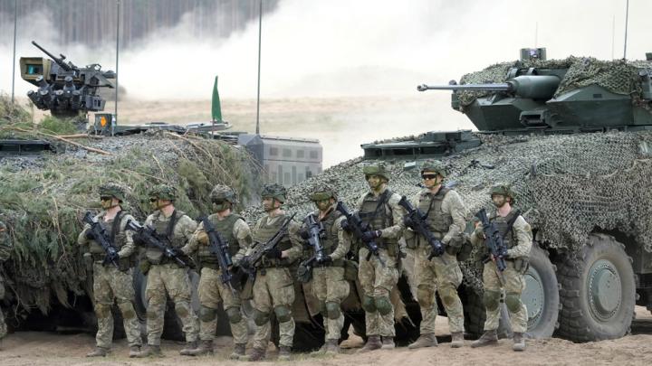 ইউরোপের সবচেয়ে শক্তিশালী সেনাবাহিনী গঠন করতে চায় জার্মানি