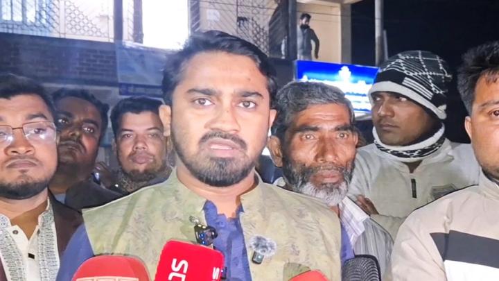 বিদেশিদের হাতে বন্দর দেওয়া যাবে না : রাশেদ খাঁন