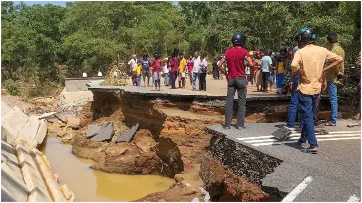 শ্রীলঙ্কায় মানবিক সহায়তা পাঠাতে বাধা দিচ্ছে ভারত, অভিযোগ পাকিস্তানের