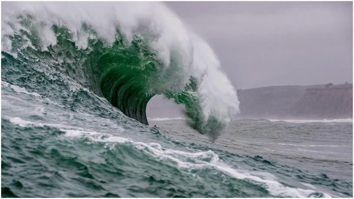 জাপানে শক্তিশালী ভূমিকম্পের পর সুনামির আঘাত