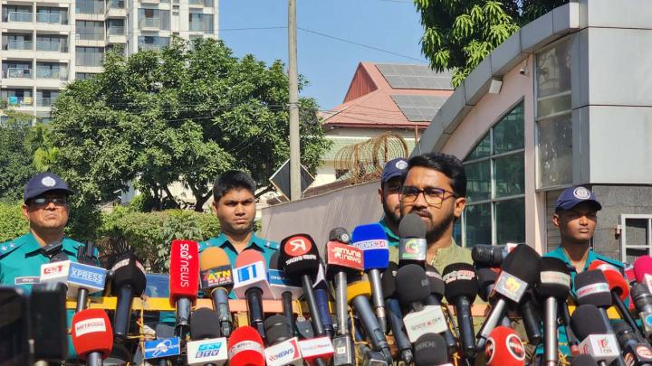 সুষ্ঠু নির্বাচনের আয়োজন করতে স্বরাষ্ট্র উপদেষ্টাকে পদ থেকে সরাতে হবে