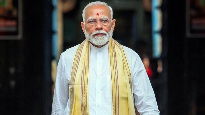 ভারতের বিজয় দিবসে মোদির পোস্ট- একবারও উল্লেখ নেই বাংলাদেশের নাম