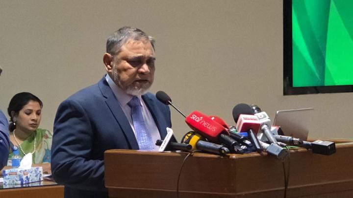 আইনের শাসন কাকে বলে দেখিয়ে দিতে চাই