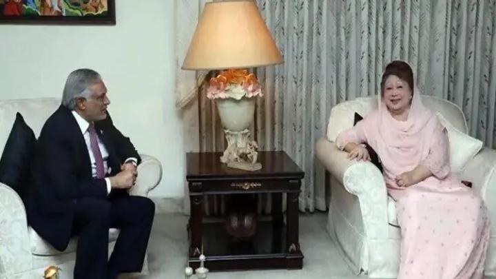 খালেদা জিয়ার মৃত্যুতে শোক জানালেন পা‌কিস্তানের পররাষ্ট্রমন্ত্রী