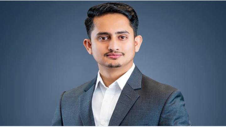 নেই বাড়ি-গাড়ি হাতে ৩ লক্ষ টাকা হলফনামায় সারজিস আলম