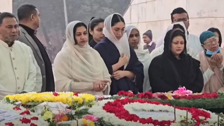 খালেদা জিয়ার কবর জিয়ারত করলেন জাইমা রহমান