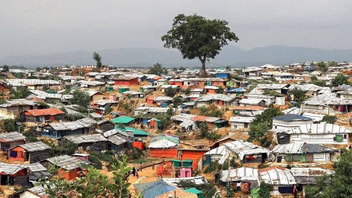 টাকার বিনিময়ে বাংলাদেশি নাগরিকত্ব নিচ্ছে রোহিঙ্গারা