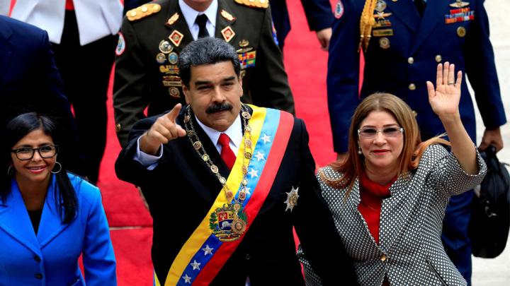 ভেনেজুয়েলায় মার্কিন হামলা ও মাদুরোকে আটক নিয়ে বিশ্বজুড়ে প্রতিক্রিয়া