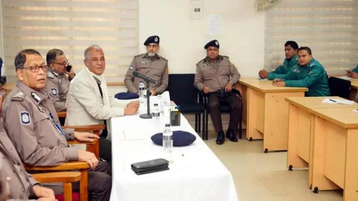 জাতীয় নির্বাচনে পুলিশ নিরপেক্ষ ভূমিকা পালন করবে : স্বরাষ্ট্র উপদেষ্টা