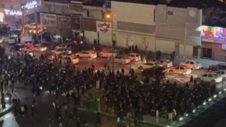 ইরানে এ পর্যন্ত নিহত ৫০০-এরও বেশি: মানবাধিকার সংস্থা