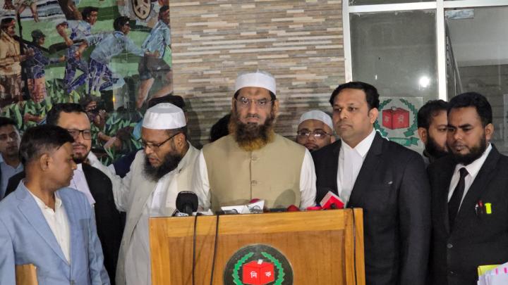 আচরণবিধি লঙ্ঘনের অভিযোগে ইসিতে লিখিত ব্যাখ্যা মামুনুল হকের