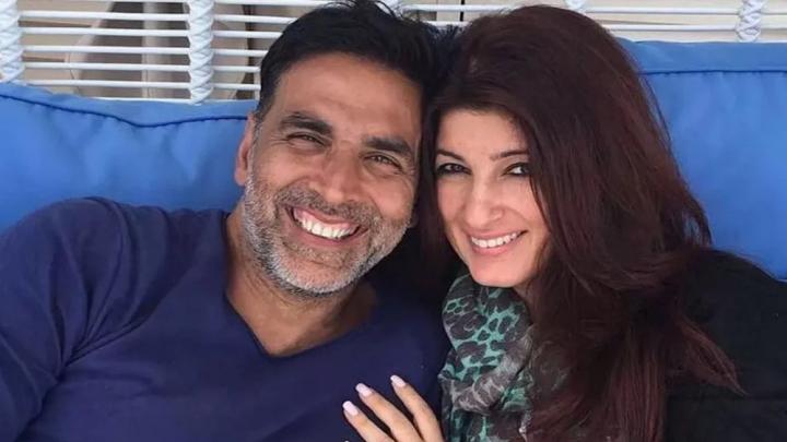 বিদেশ সফর থেকে ফেরার পথে দুর্ঘটনার কবলে অক্ষয়-টুইঙ্কেল