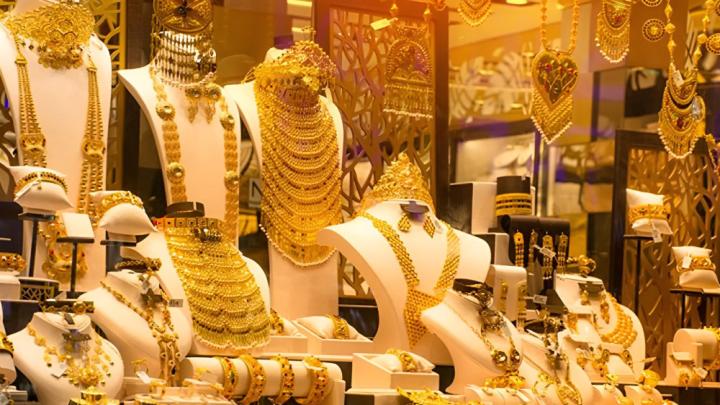 ফের বেড়ে সোনার দামে রেকর্ড, আজ থেকেই কার্যকর