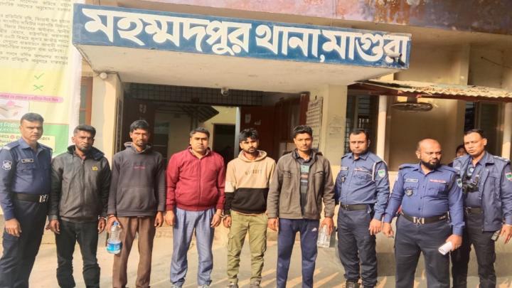 মহম্মদপুরে ৫জুয়ারী আটক,৭দিনের কারাদন্ড