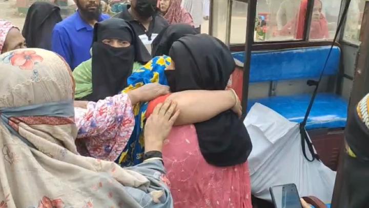 রায়পুরায় দু’পক্ষের সংঘর্ষে গুলিবিদ্ধ হয়ে স্কুলশিক্ষার্থী নিহত