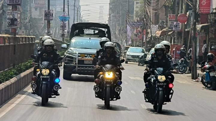 নির্বাচন উপলক্ষে প্যাট্রলিং মহড়া জোরদার করেছে র‌্যাব