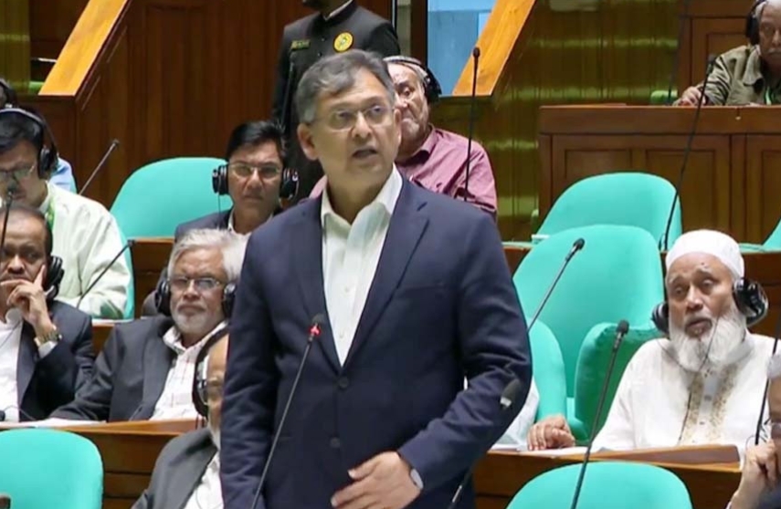 অন্তর্বর্তী সরকারের ১৮ মাসের কর্মকাণ্ডে দুদকের তদন্ত দাবি স্বরাষ্ট্রমন্ত্রীর