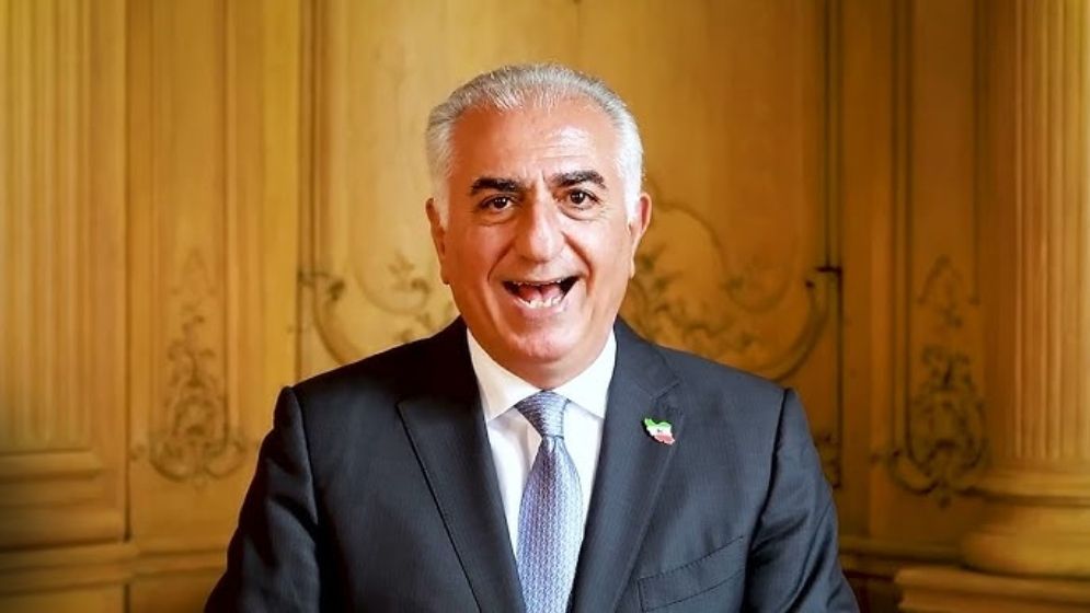 খামেনি হত্যাকে রক্তপিপাসু স্বৈরশাসকের বিদায় বললেন রেজা পাহলভি