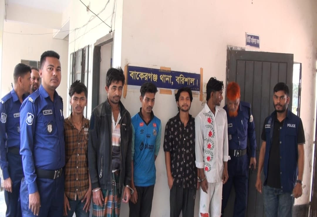 বাকেরগঞ্জে মাদকবিরোধী অভিযান: ৭ মাদক ব্যবসায়ীসহ ১০ জন গ্রেফতার, অর্থদণ্ড ও কারাদণ্ড প্রদান