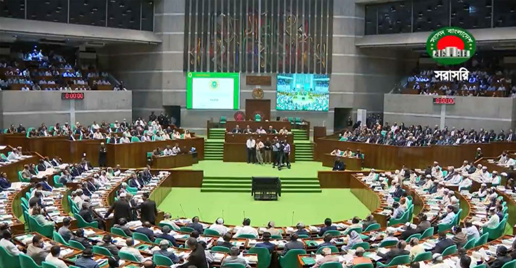 ত্রয়োদশ জাতীয় সংসদের প্রথম অধিবেশন শুরু