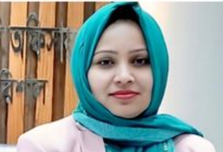 মিষ্টি হাসির আড়ালে ঘুষ বাণিজ্যের অভিযোগ: বাকেরগঞ্জের সাবেক ইউএনও রুমানা আফরোজকে ঘিরে তোলপাড়