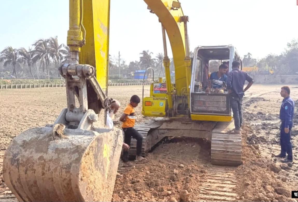 নগরকান্দায় ফসলী জমির মাটি কাটার অপরাধে ৬০হাজার টাকা জরিমানা