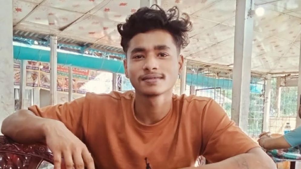 হাঁস চুরির অপবাদে নাকে খত, অপমানে যুবকের আত্মহত্যা