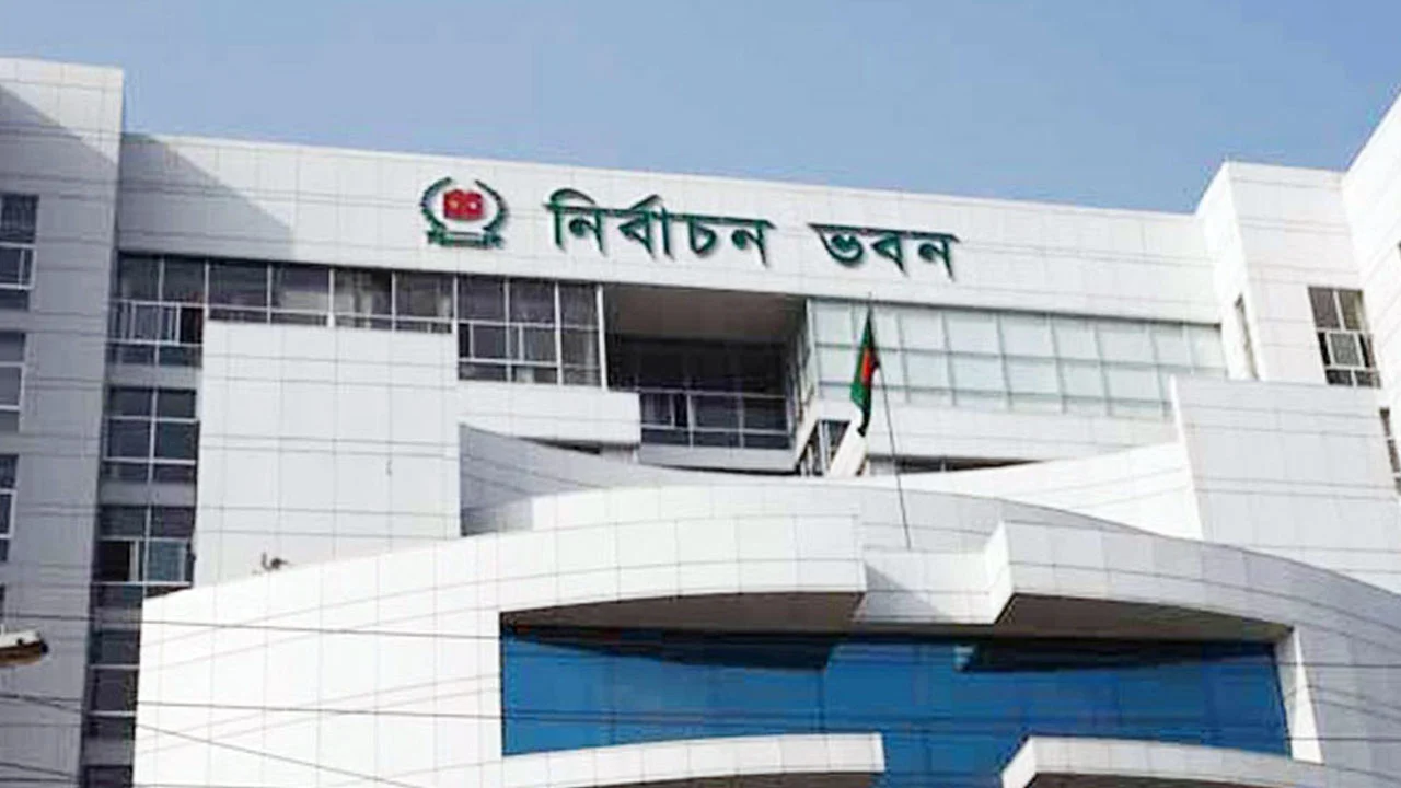 বেলা ১১টা পর্যন্ত ভোট পড়েছে ১৪.৯৬ শতাংশ: ইসি