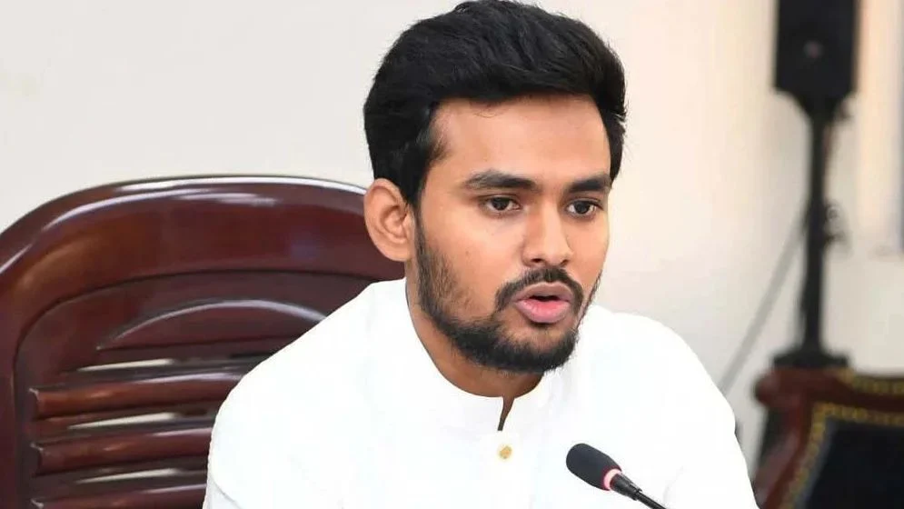 আমাকে শুধু ১০% দিয়েন, চলতে কষ্ট হচ্ছে: আসিফ মাহমুদ