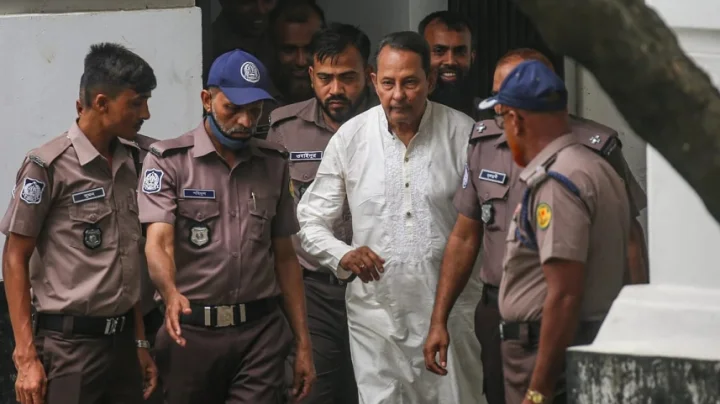 ইনুর সাজা বাড়িয়ে মৃত্যুদণ্ড চেয়ে আপিল প্রসিকিউশনের