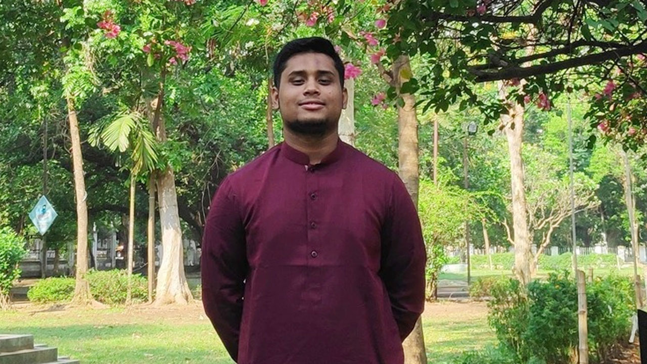 দুঃখ প্রকাশ করলেন হাসনাত আবদুল্লাহ