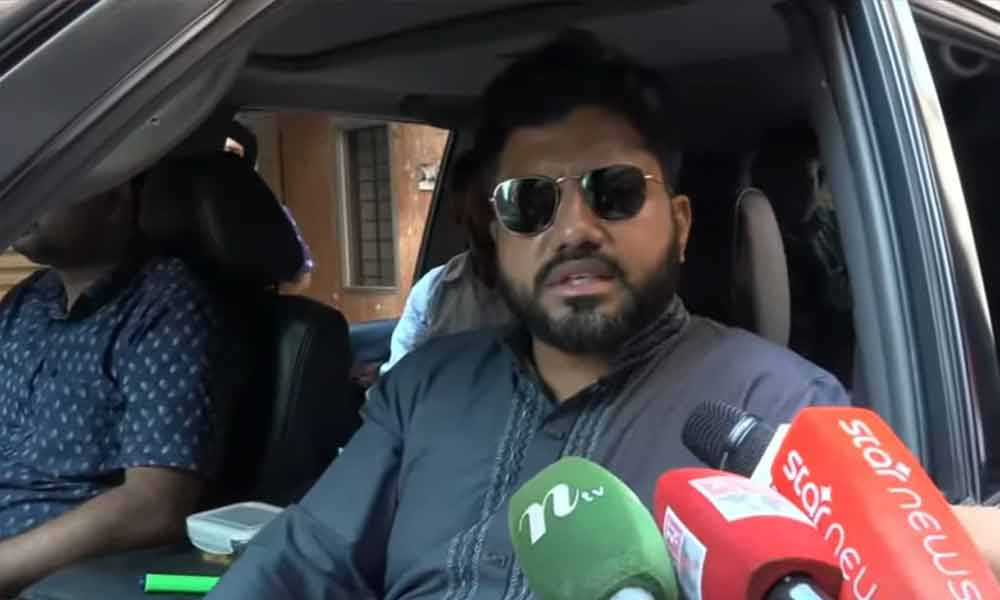 দল চায়নি, বিশেষ কারণে পদত্যাগ করতে হচ্ছে: ইশরাক হোসেন