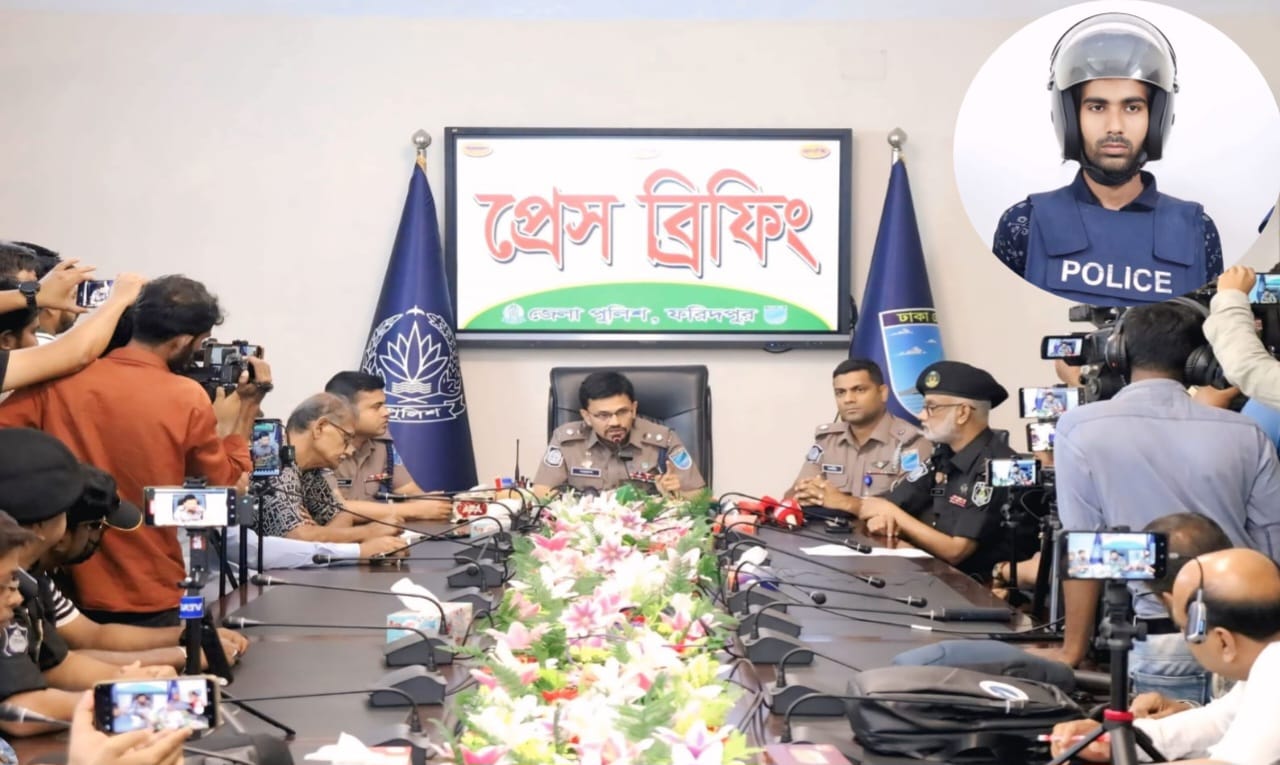 ফরিদপুরে ট্রিপল মার্ডার: আসামি গ্রেফতার, হত্যায় ব্যবহৃত কোদাল উদ্ধার 