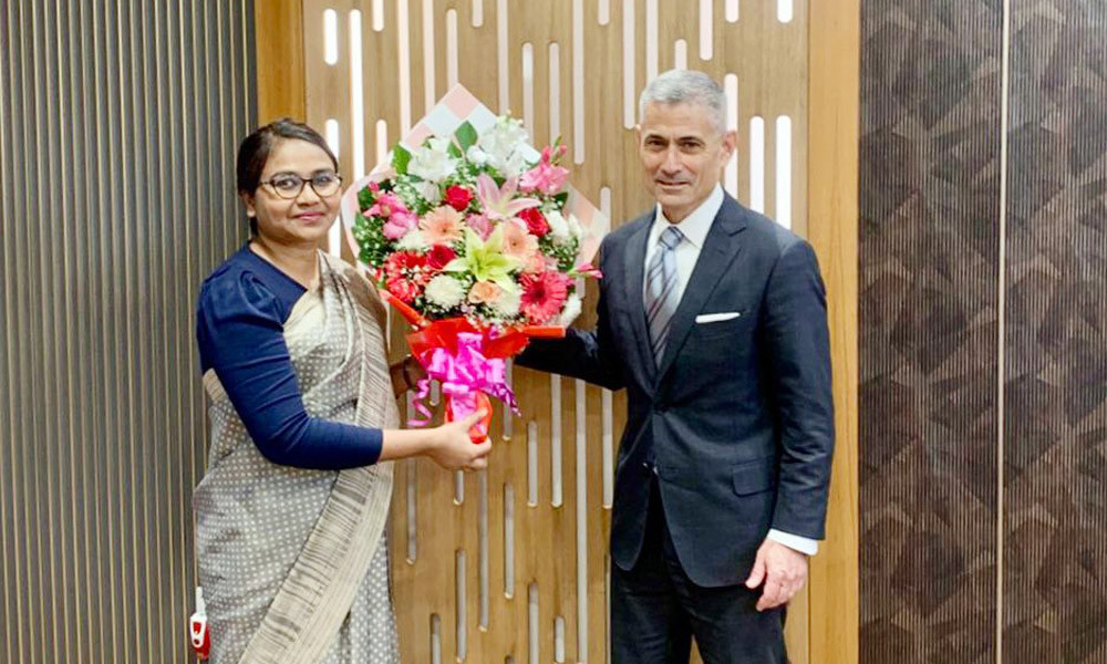 ঢাকায় পৌঁছেছেন মার্কিন সহকারী পররাষ্ট্রমন্ত্রী পল কাপুর