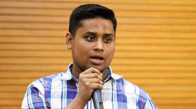 'এখন শুধু এটুকুই বলার বাকি আমাদের হাসিনা ব্যবস্থার সবকিছুই দরকার, শুধু হাসিনা ছাড়া'