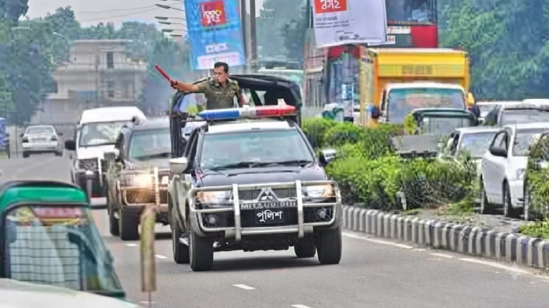 ১৮ মন্ত্রীর গাড়িবহর থেকে ‘পুলিশের বিশেষ পাহারা দল’ প্রত্যাহার