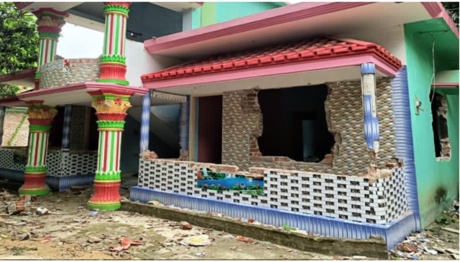 আলফাডাঙ্গায় কলেজ ছাত্র হত্যা, প্রতিপক্ষের বাড়িতে তাণ্ডব
