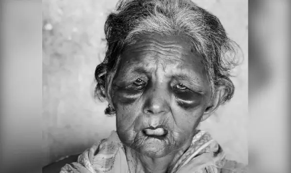 নরসিংদীতে জানাজা শেষে বুবি বেগমের দাফন সম্পন্ন