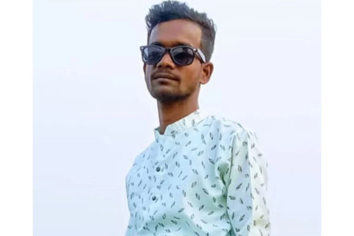 বরিশালে পাওনা টাকা নিয়ে দ্বন্দ্বে মাছ ব্যবসায়ীকে কুপিয়ে হত্যা, আটক ২