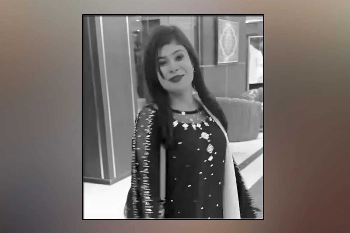 রাজশাহীতে ফেসবুক লাইভে এসে তরুণীর আত্মহত্যা